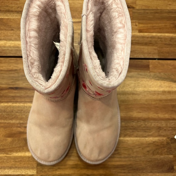 UGG Pink Floral Cherry Blossom Women's Winter Boots - Picture 2 of 7